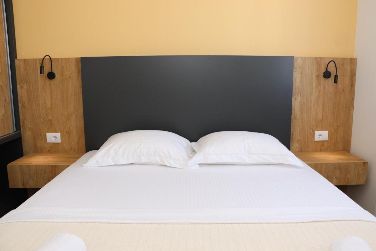 Eagles Apartments & Suites Ulcinj Exterior foto