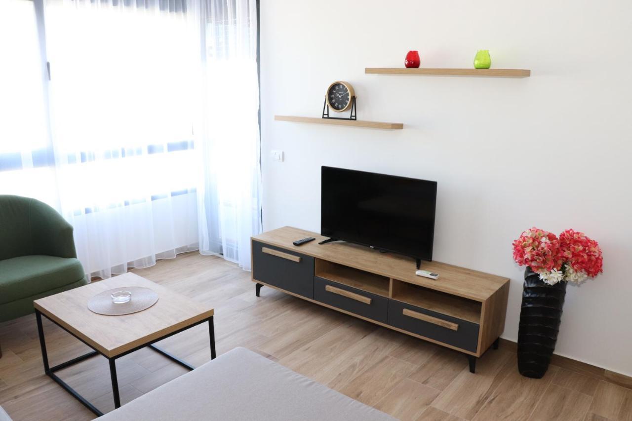 Eagles Apartments & Suites Ulcinj Exterior foto