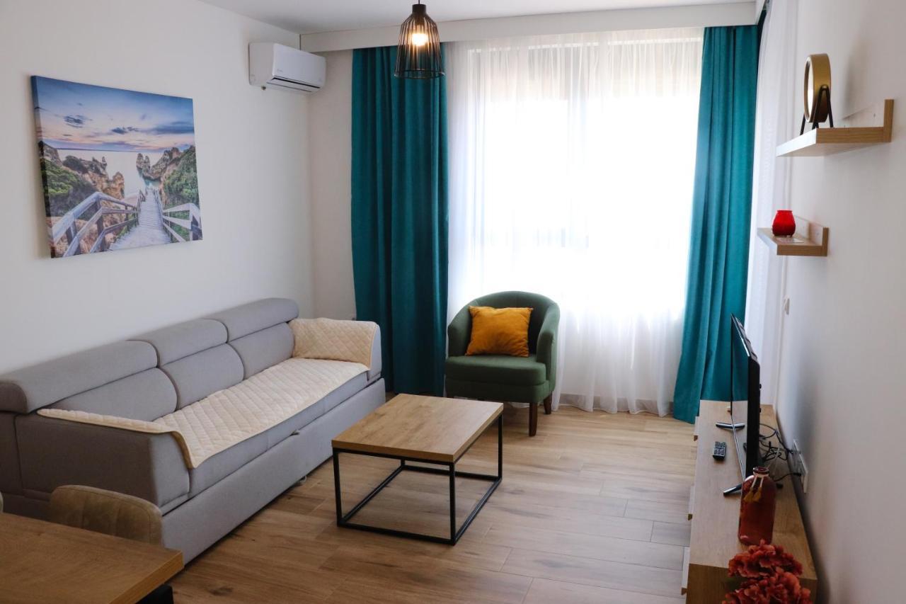 Eagles Apartments & Suites Ulcinj Exterior foto
